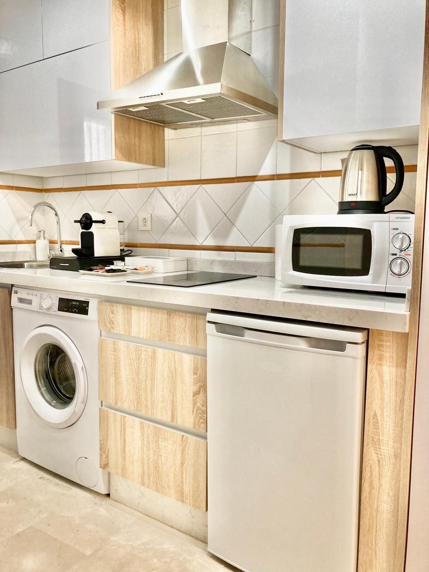Apartamentos Nuria 19 Grenada Zewnętrze zdjęcie